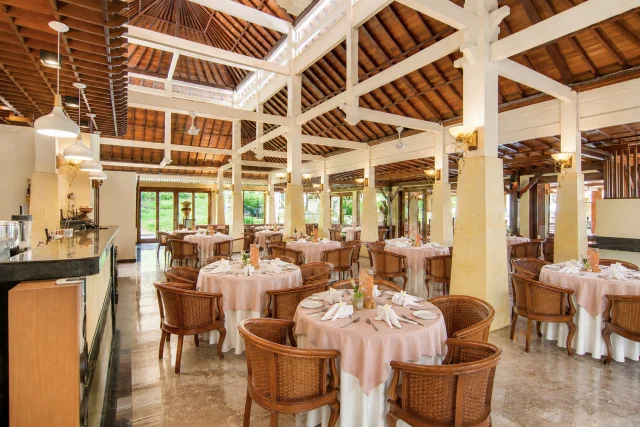 Kamani Restaurant 1